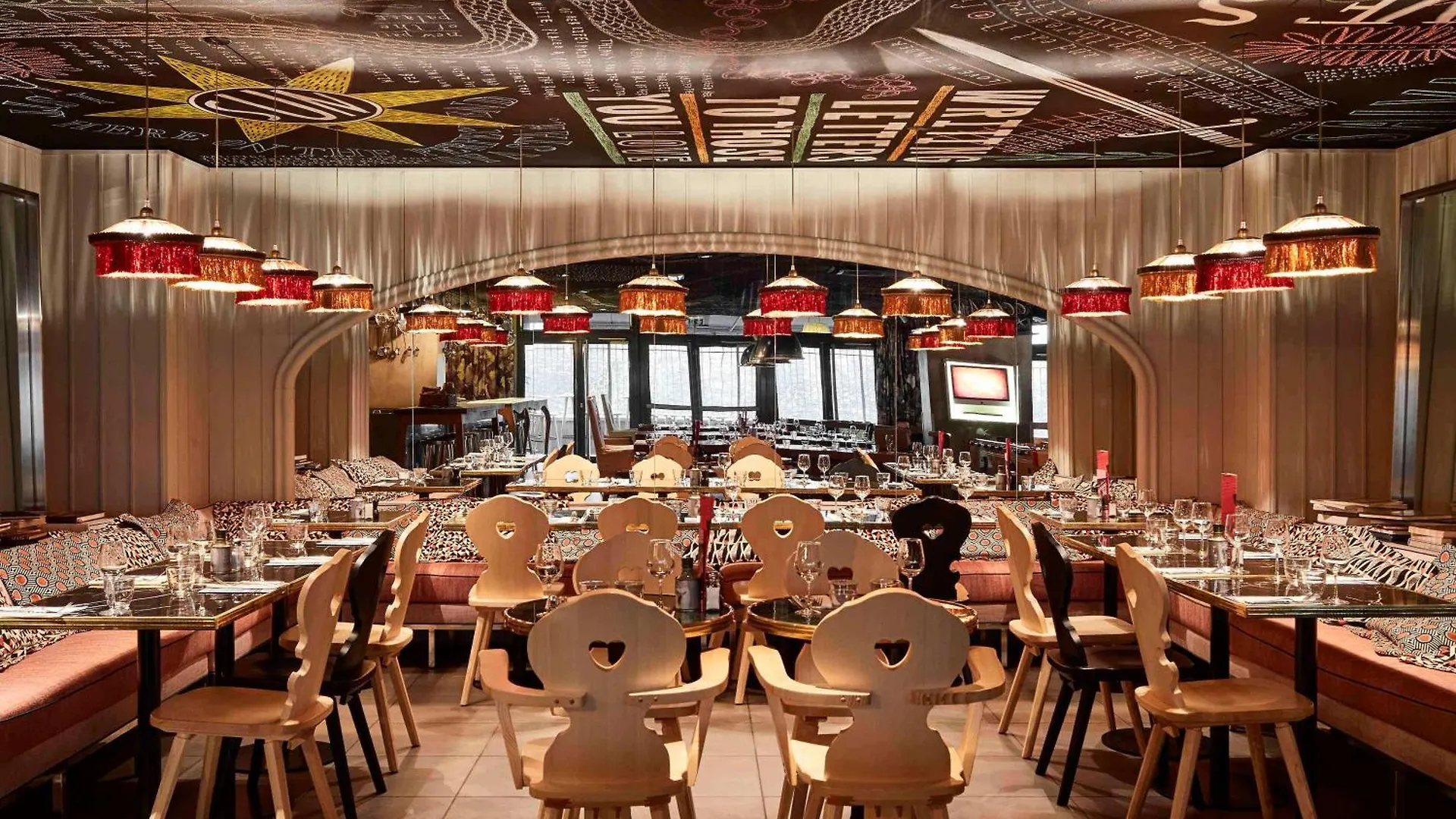 Hotel Mama Shelter East 2*